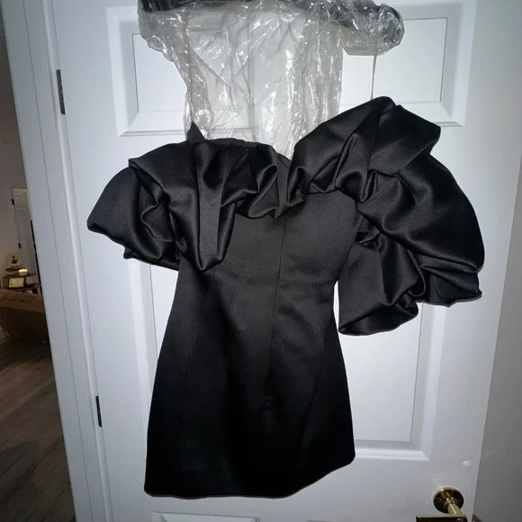 House of CB - Off the Shoulder Mini Dress - Black, Small - Picture 9 of 11